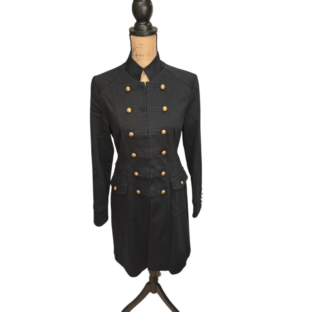 Bloomingdales brass button accented trench coat, size 8